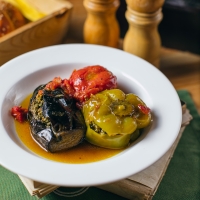 Stuﬀed eggplant