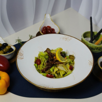 PICANTE BEEF SALAD