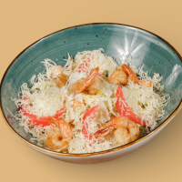 Sezar salatı krevet ilə