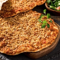 Qozlu Lahmacun