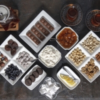 Çay dəstgahı çaynik ilə