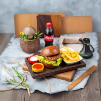 CHICKENBURGER MENYU