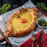 Pendirli Və Yumurtalı Pide