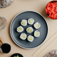 Avocado maki