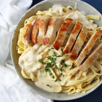 Fettuccine Alfredo