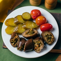 Pickled vegetables and fruits