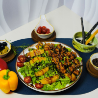GOLDEN CHICKEN SALAD