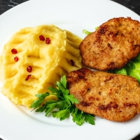 Püre Kotlet (toyuq)