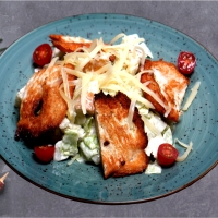 Sezar Salatı toyuq İlə