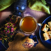 Min Bir Gecə Çay