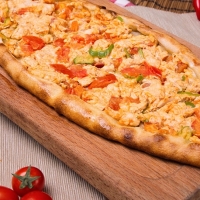 Toyuqlu Pide