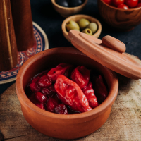 Gürzə albalı sousda