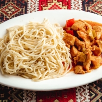 Spagetti (toyuq qulyajlı)