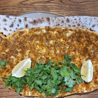 Lahmacun (Acılı)