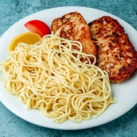 Spagetti toyuq kotleti