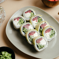 Avocado roll with tuna