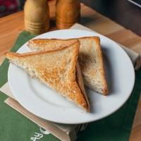 Toast with cheese