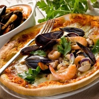Seafood  pizza
