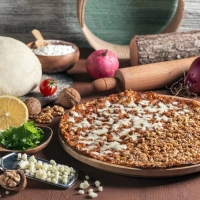 Pendirli Qozlu Lahmacun