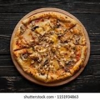 Polo fungi pizza