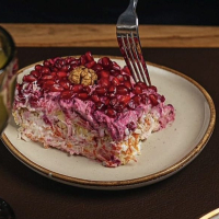 Nar Salatı (Mövsümü)